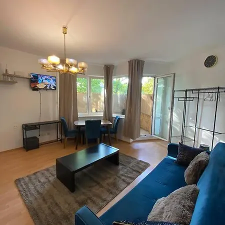 With Balcony Apartman Berlin